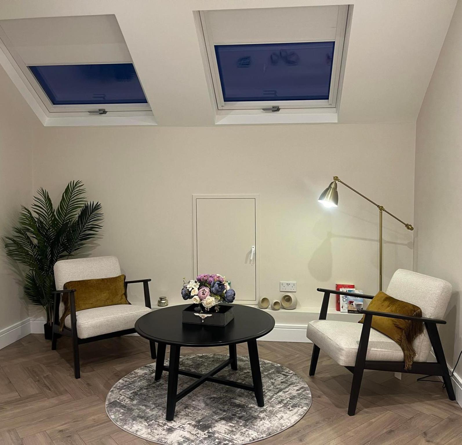 Attic Room In Citywest Dublín Exterior foto